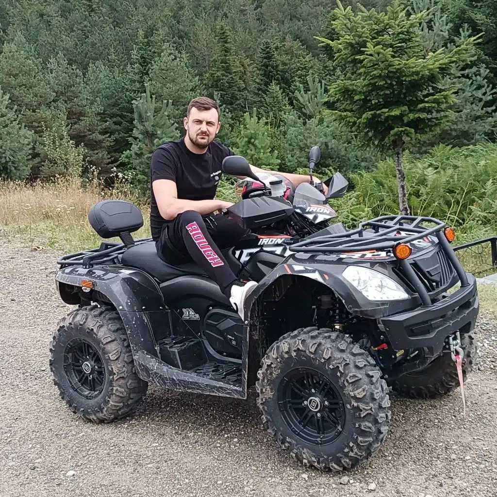 Er für eine oder mehrere nächtliche Affären mit sexy Frauen Er für nächtliche Affären mit sexy Frauen